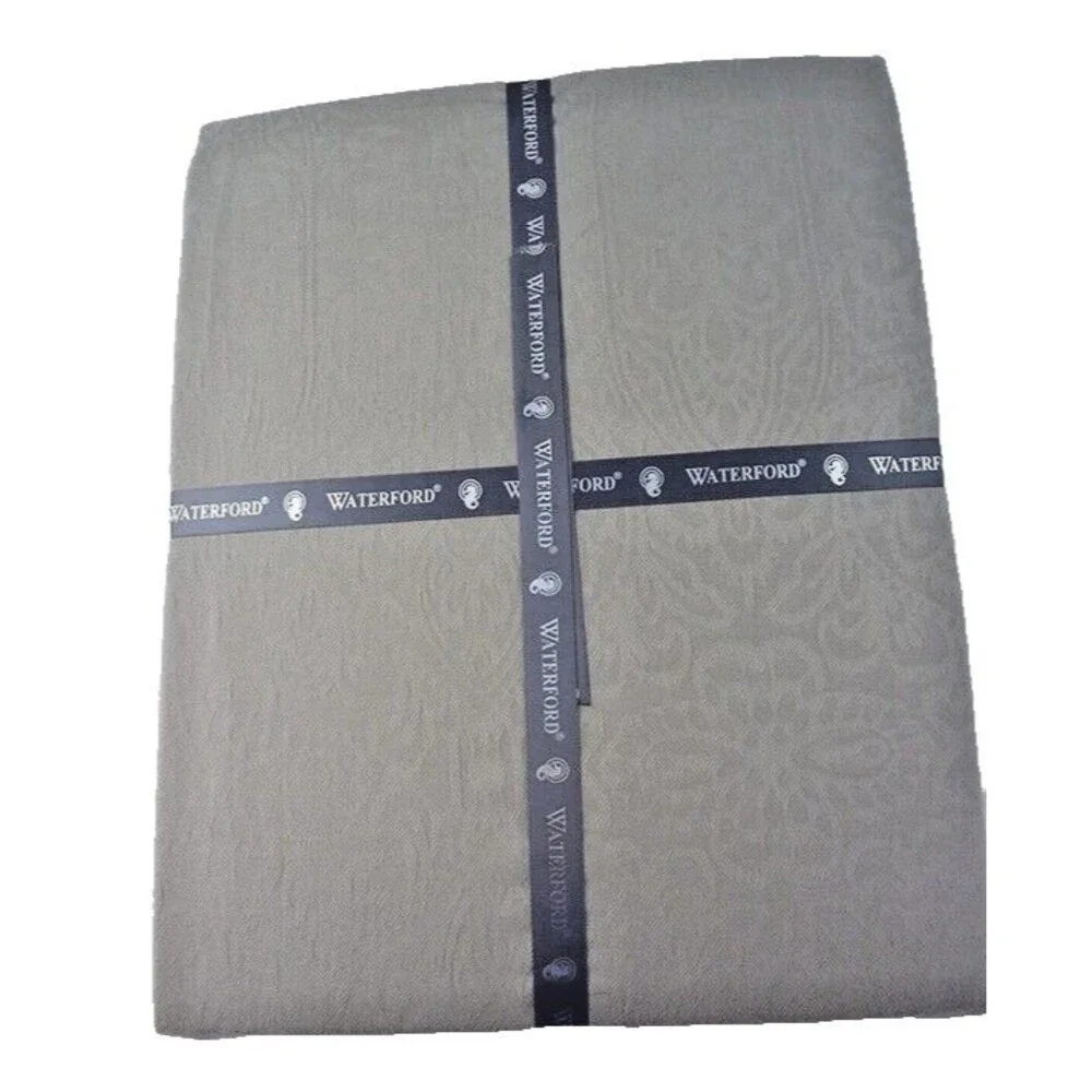 Waterford Christmas Sarah Tablecloth Platinum Wedding Anniversary Holiday 90